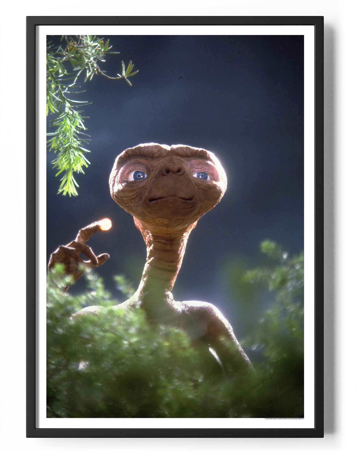 E.T. Glowing Finger Poster Posters fra E.T. - The Extra Terrestrial