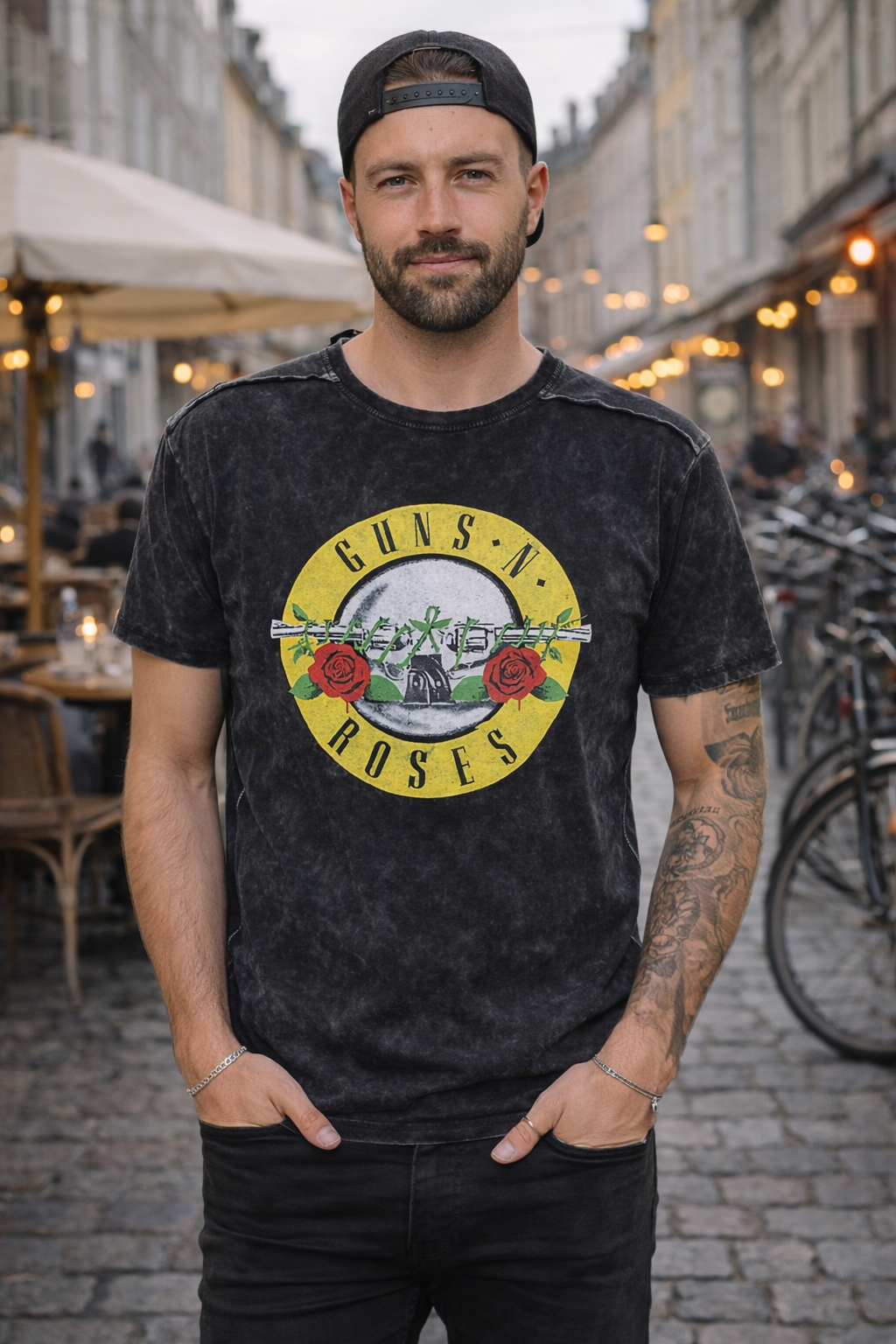 Guns N' Roses: Unisex T-Shirt - Classic Logo (Black) (Wash Collection) XL