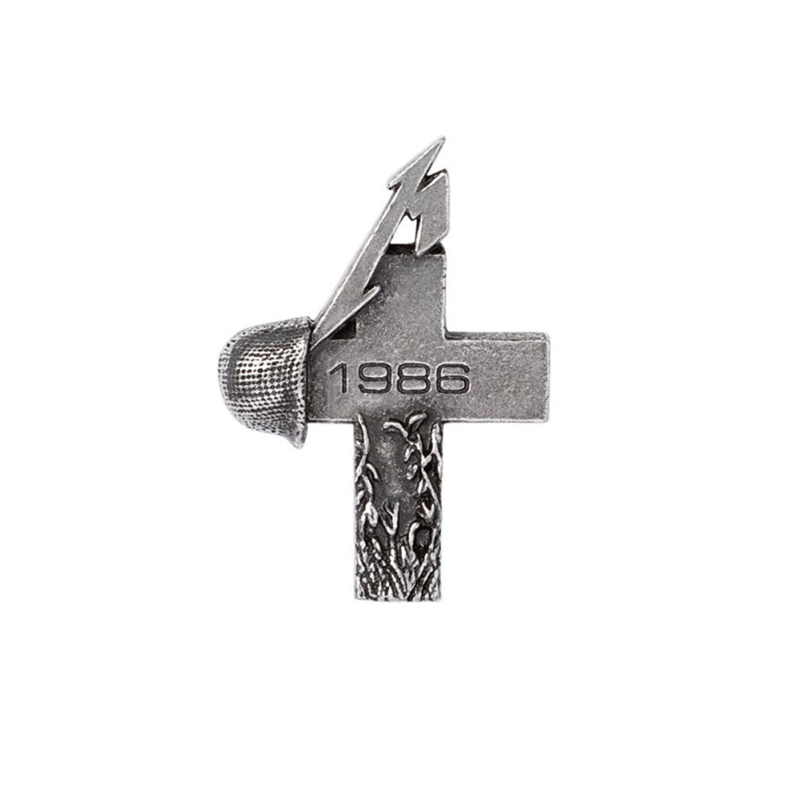 Metallica: Master Of Puppets Pin Badge