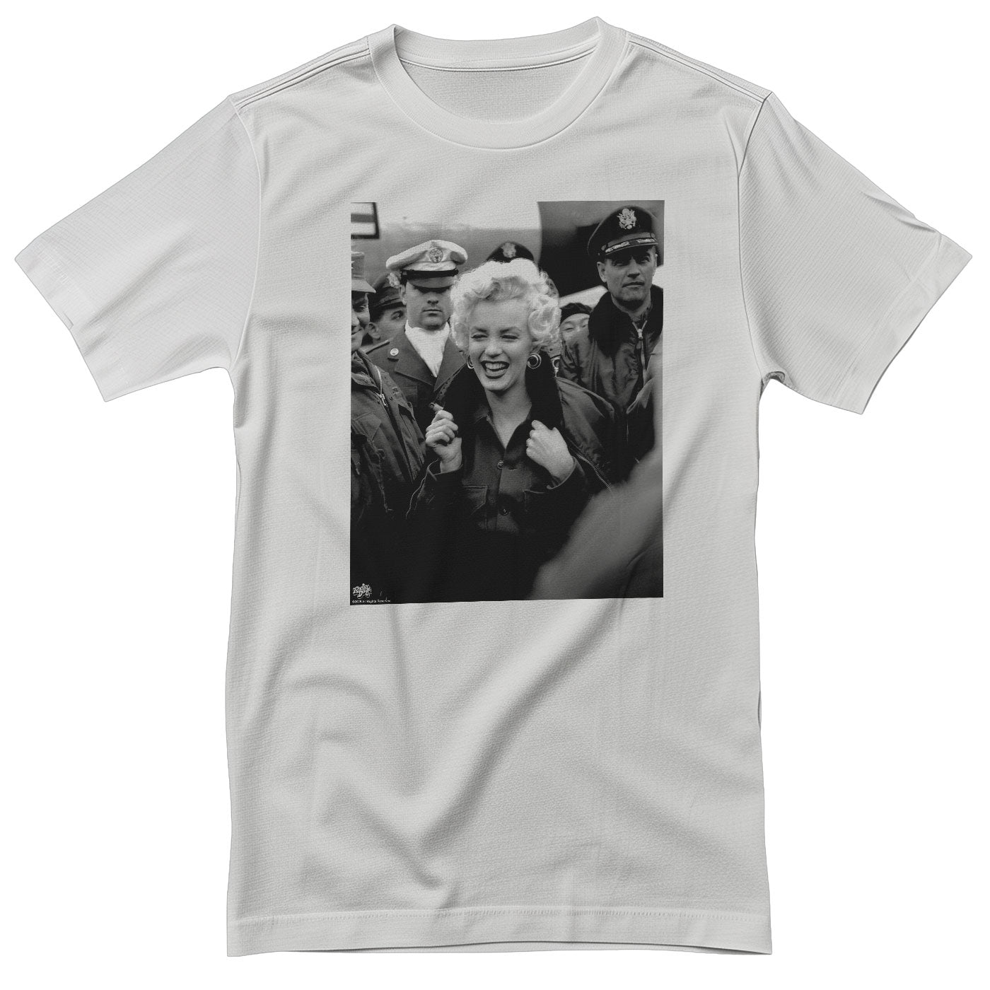 Marilyn Monroe - Smile In The Crowd Photo T-Shirt T-Shirt fra Marilyn Monroe