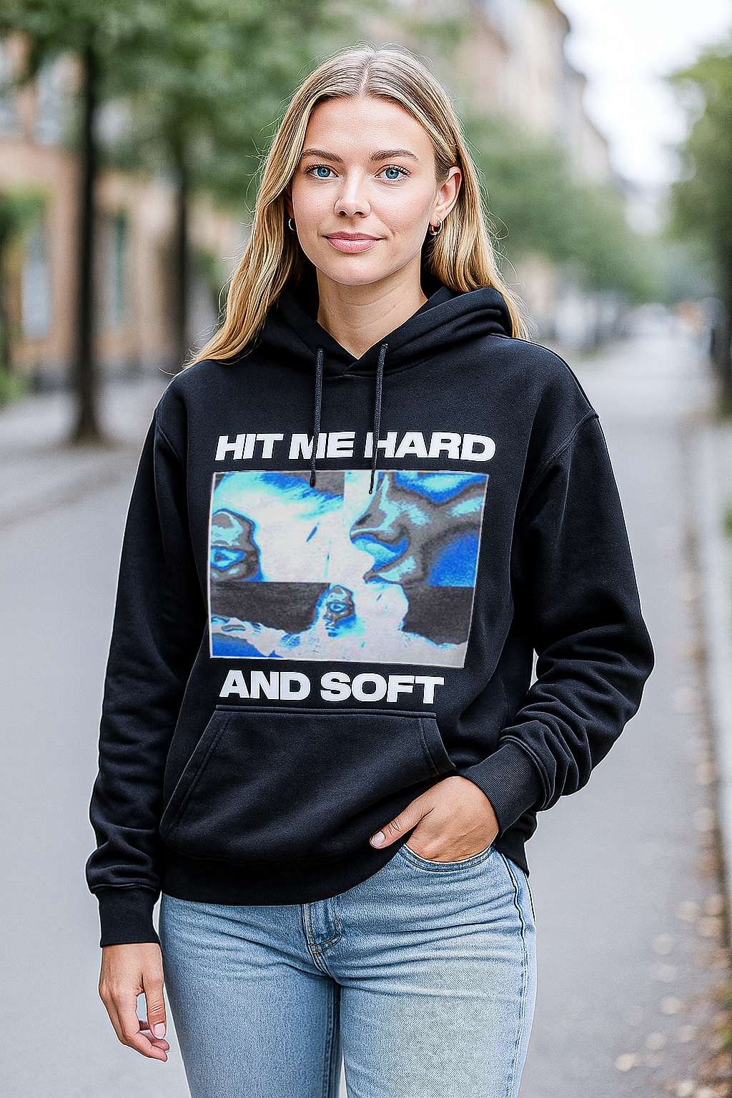 Billie Eilish: Hit Me Hard And Soft Negative Pullover Hoodie