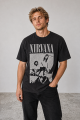 Nirvana: Sitting T-Shirt (Distressed)
