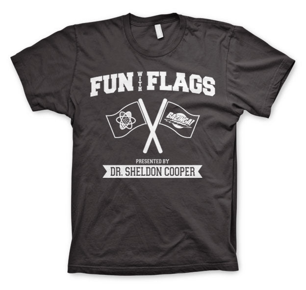 Billede af The Big Bang Theory, Fun With Flags T-Shirt