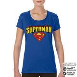 Billede af Superman, Superman: Blockletter Logo Performance T-Shirt (Kvinder)